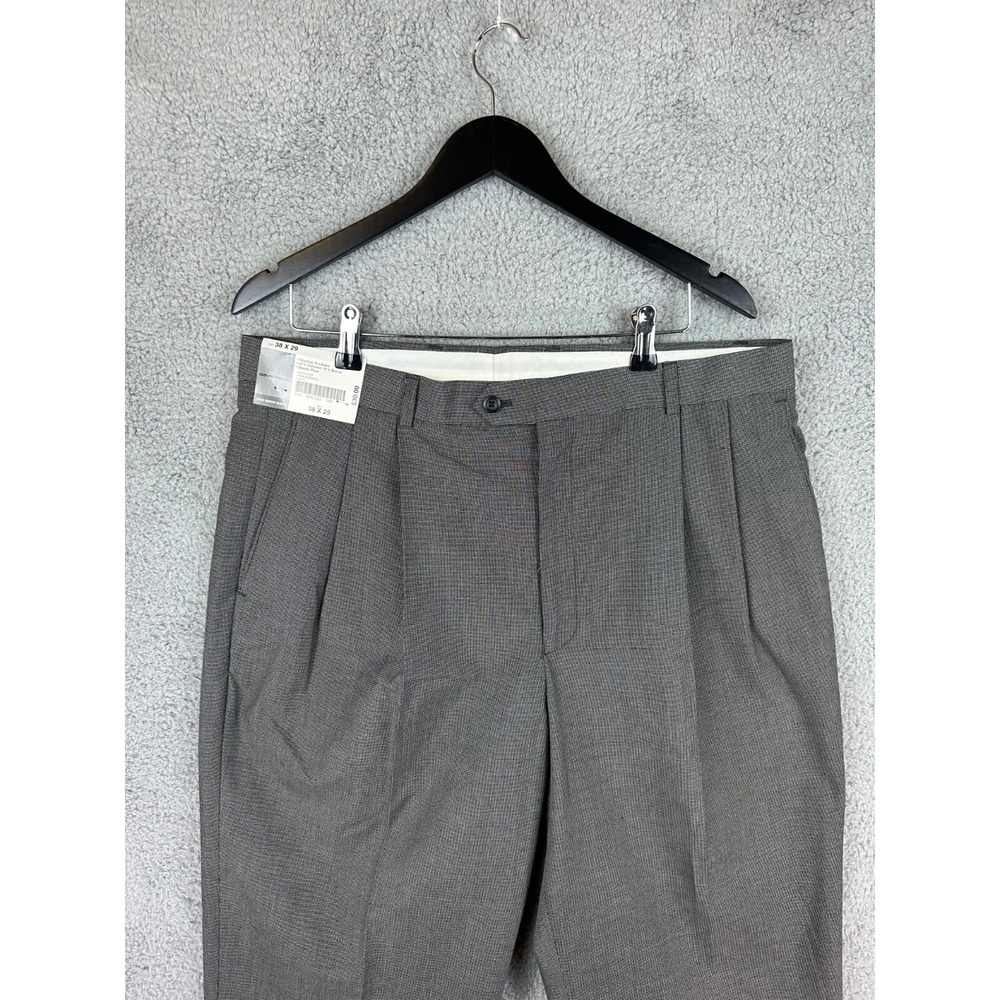 David Taylor Pants Mens 38x29 Flexslax Gray  Dress Slacks Pleated Preppy New